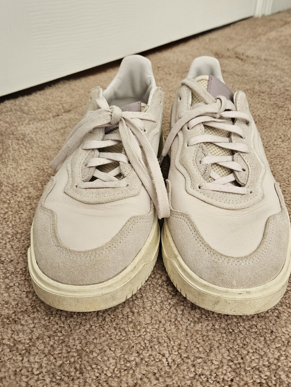 Sneakers - Picture 3 of 8